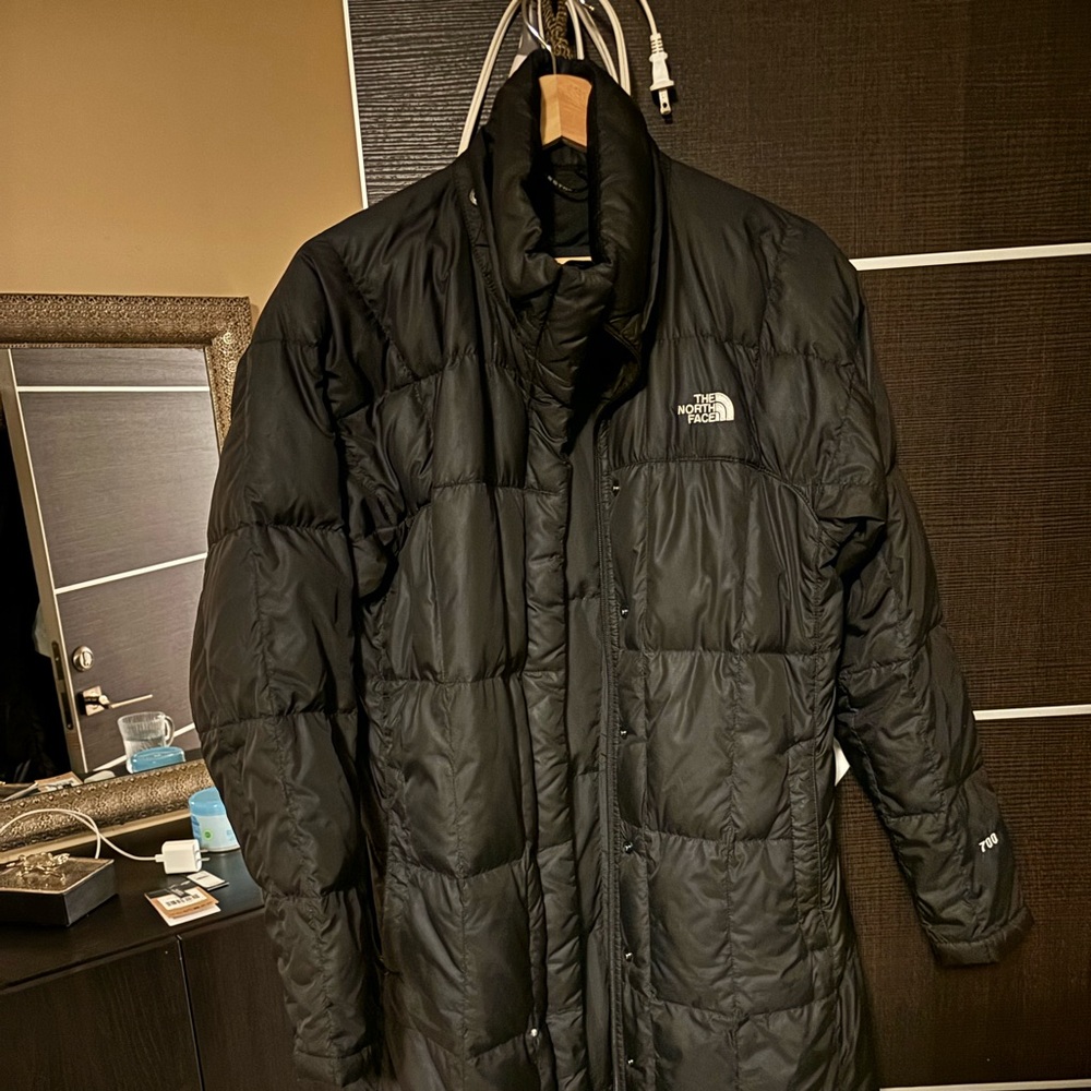 North face woman jacket series 700 good condition